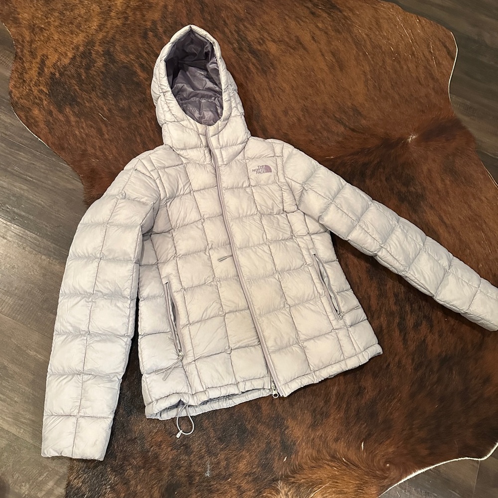 Women’s The North Face Jacket ThermoBall with hood